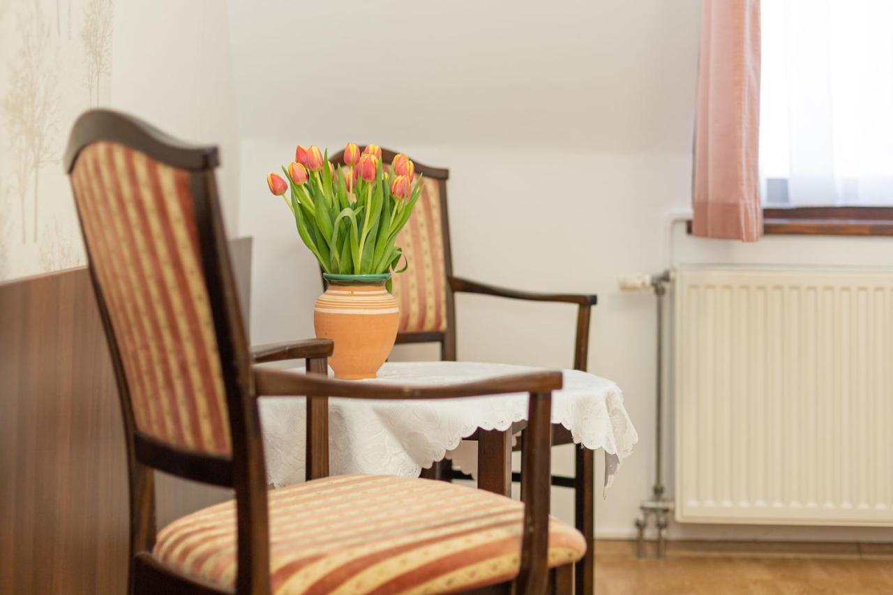 Bed and Breakfast Tercia Hubertus Panzio Шопрон Экстерьер фото